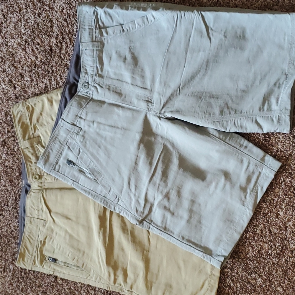 2x Outdoor Life nylon shorts